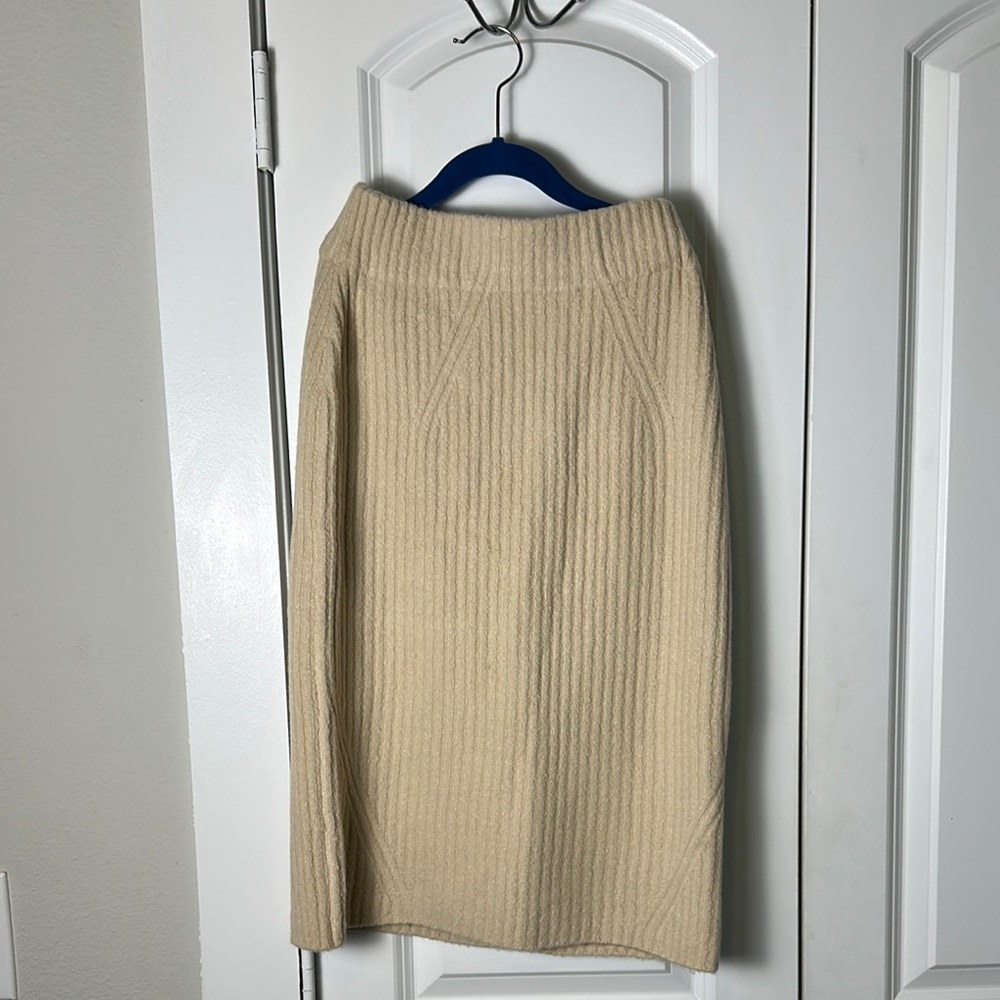 Daily Ritual - Tan skirt